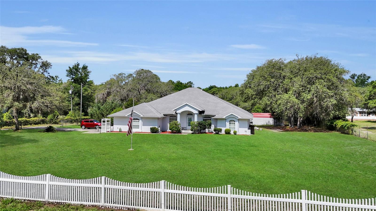 5260 176 Ave, Dunnellon, FL 34432