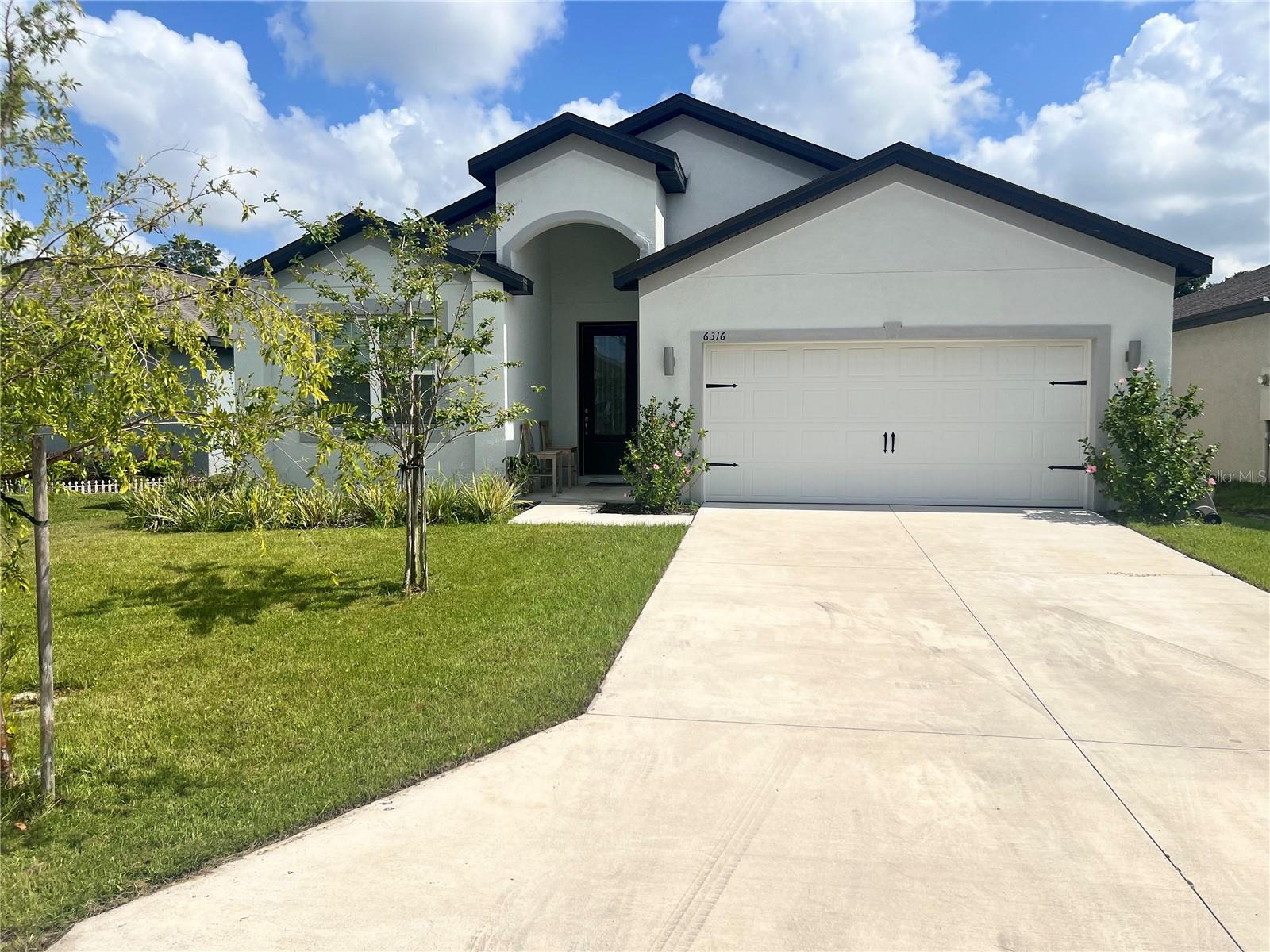 6316 Dolostone Dr, Lakeland, FL 33811