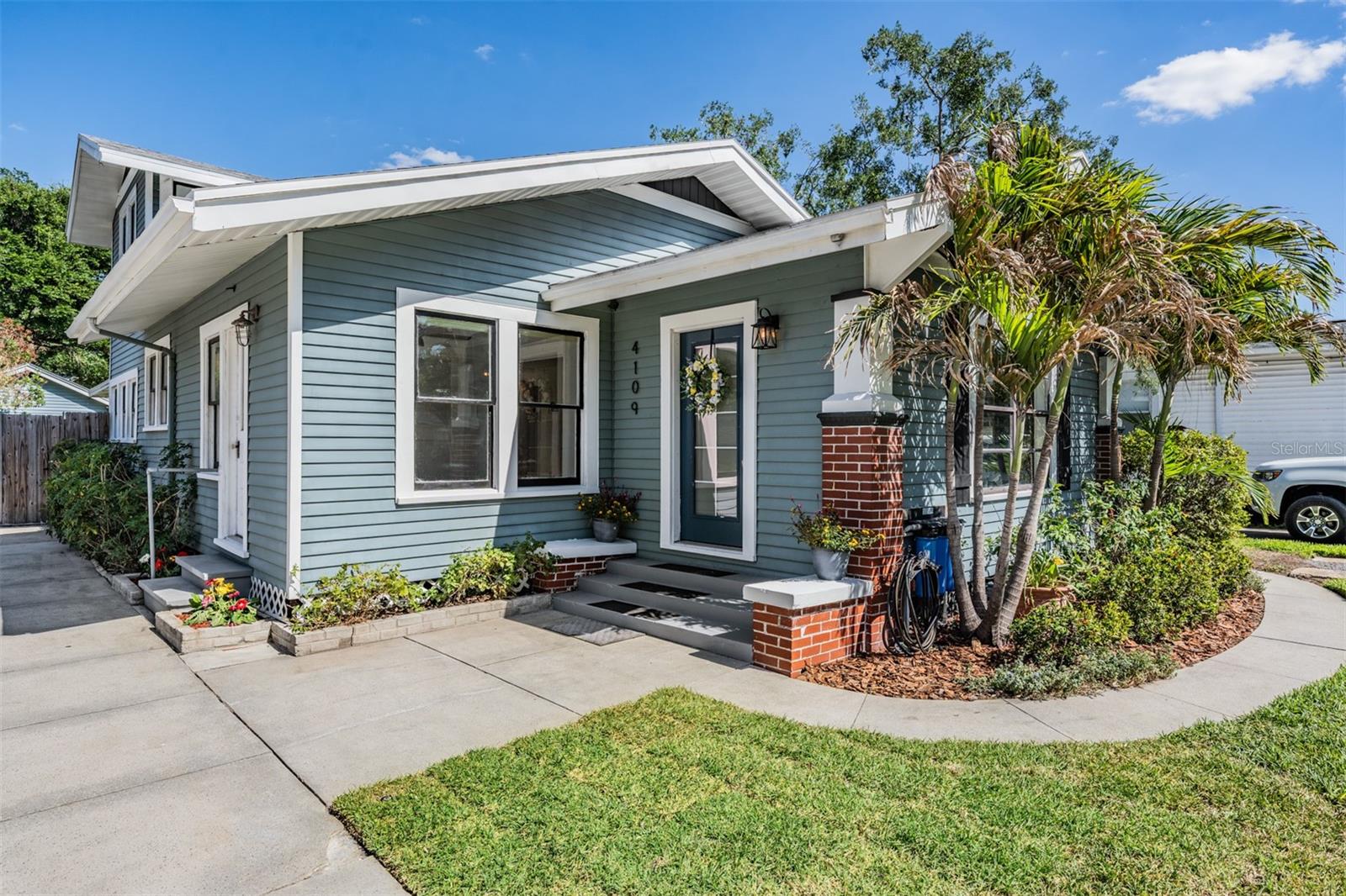 4109 Seminole Ave, Tampa, FL 33603