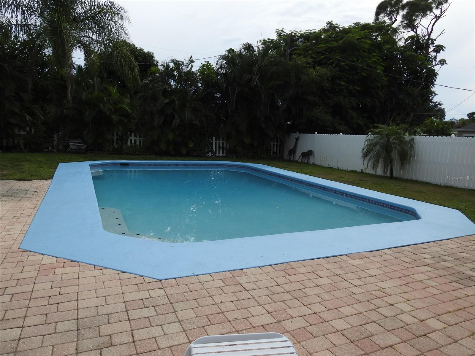 7611 Senrab Dr, Bradenton, FL 34209 photo