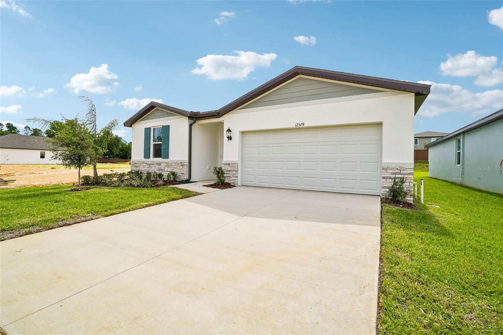 12574 Hourglass Way, Dade City, FL 33525 photo