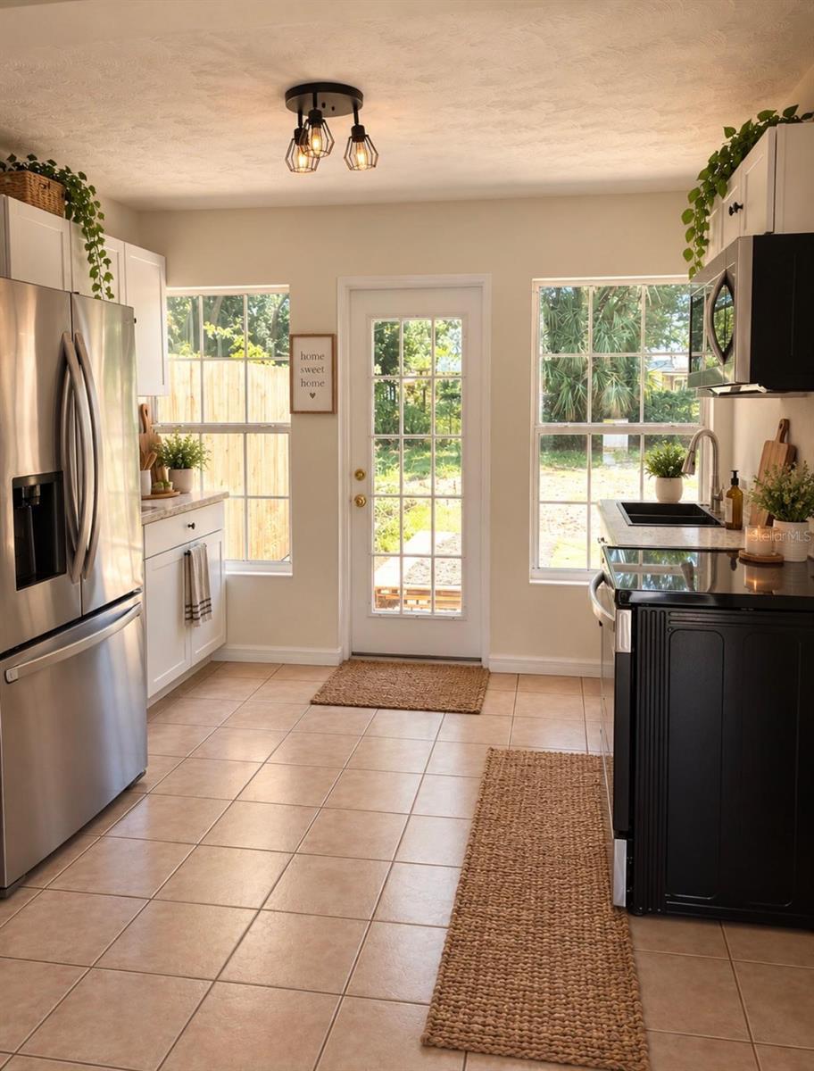 2747 Eastland Rd, Mount Dora, FL 32757 photo