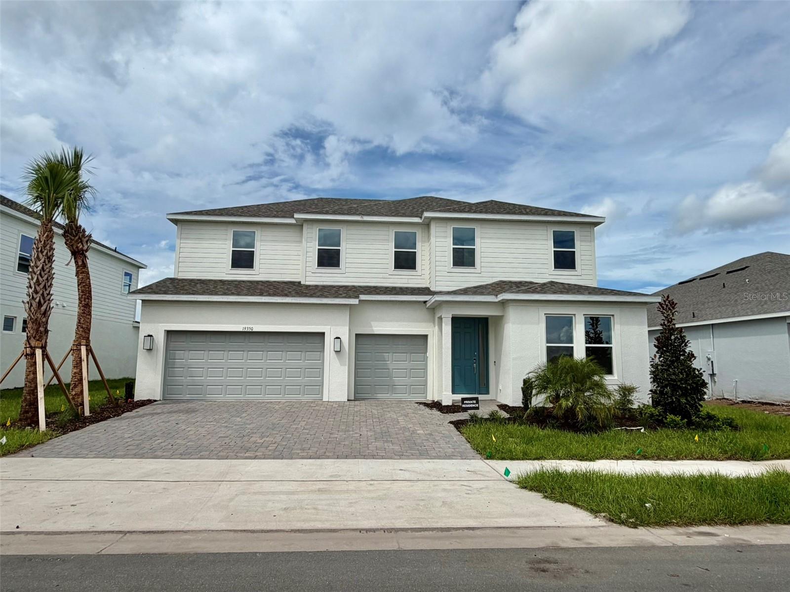 19350 Lochside Ln, Mount Dora, FL 32757
