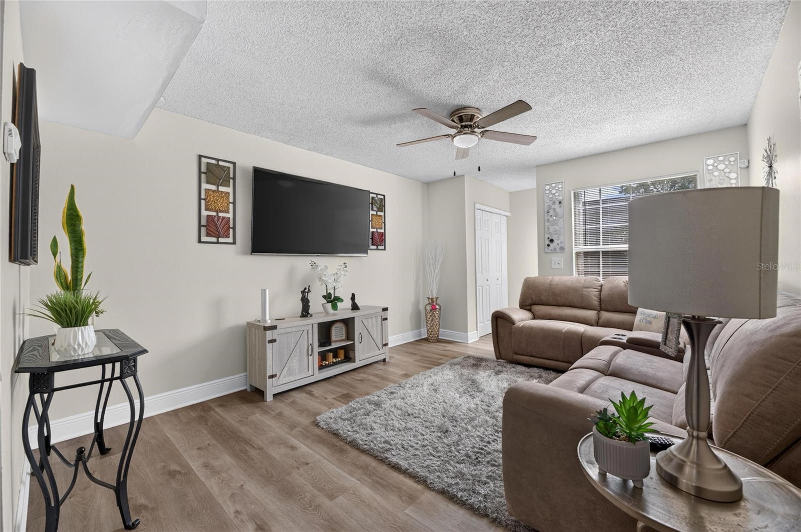 7321 Jackson Spring Rd, Tampa, FL 33634