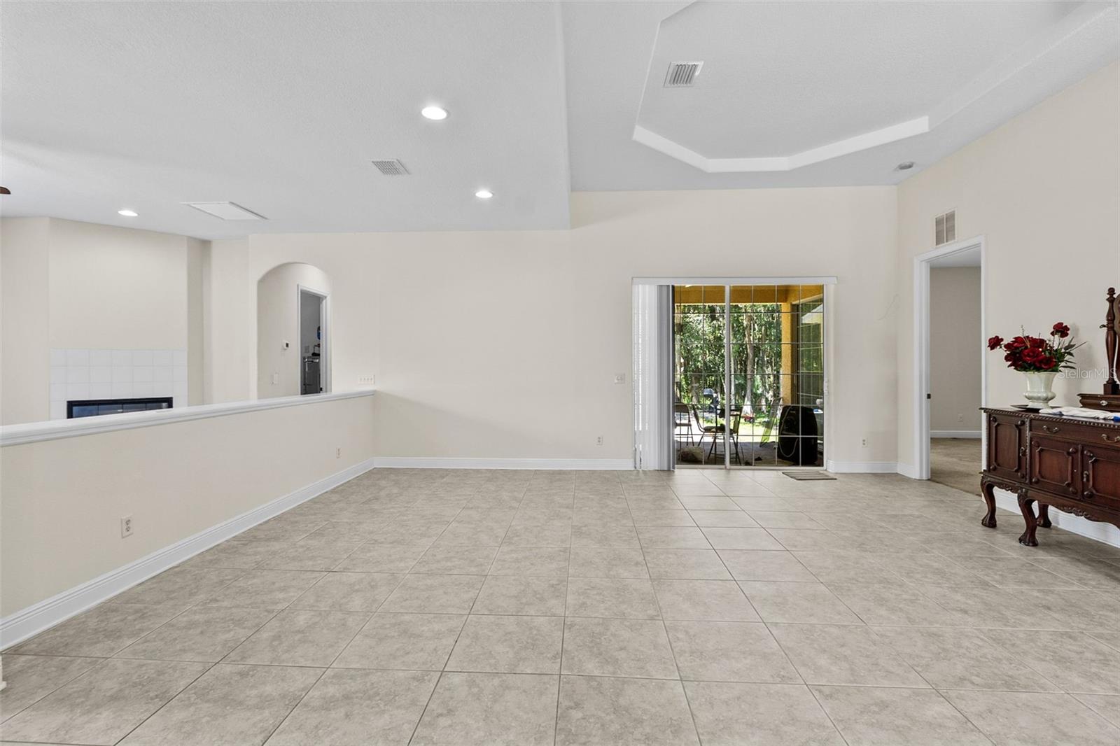 4116 Woodacre Ln, Tampa, FL 33624 photo