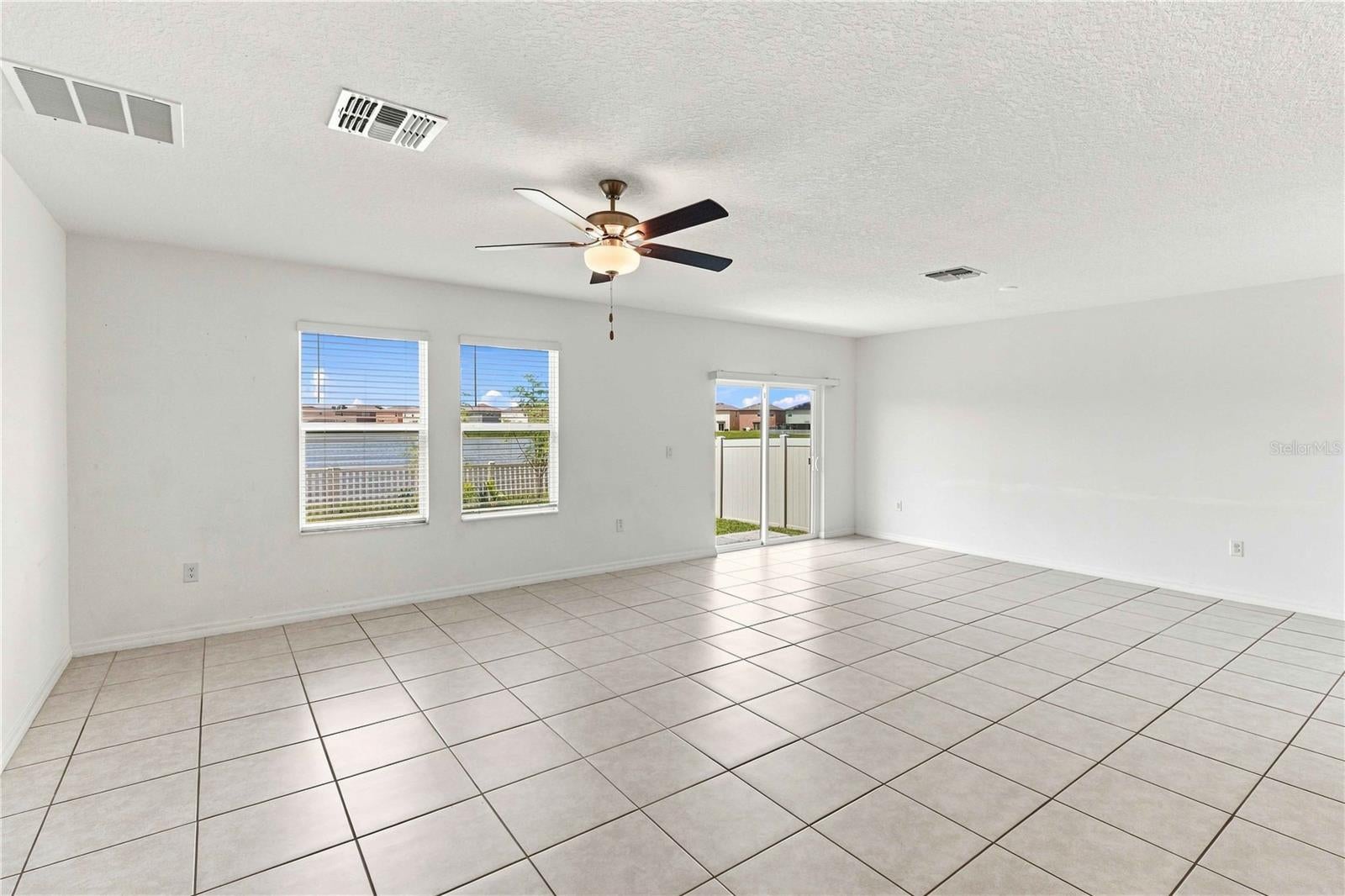 5375 Blue Horizon Way, Wimauma, FL 33598 photo