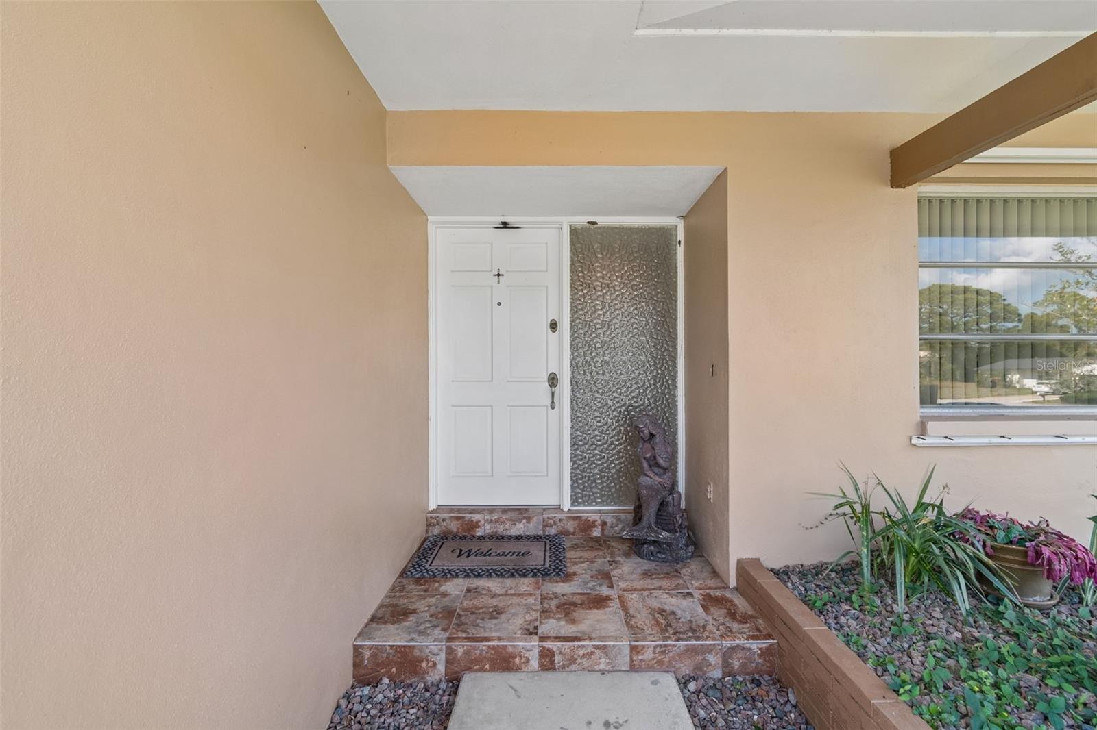 1251 Holiday Dr, Tarpon Springs, FL 34689 photo
