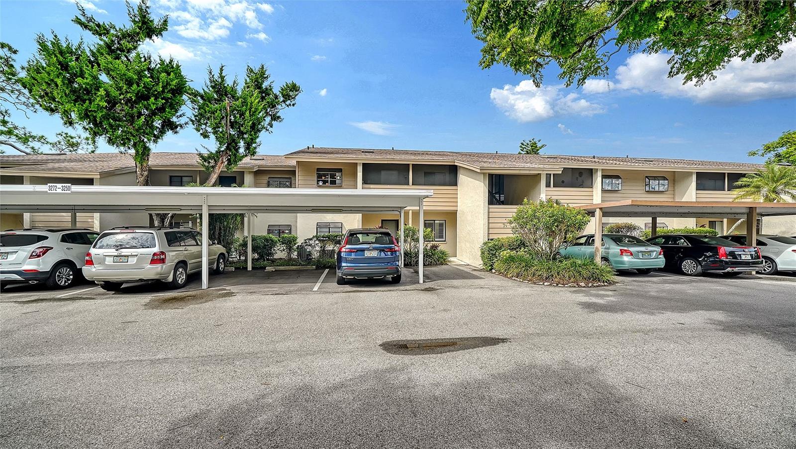 3262 Cross Creek Drive 3262, Sarasota, FL 34231 photo