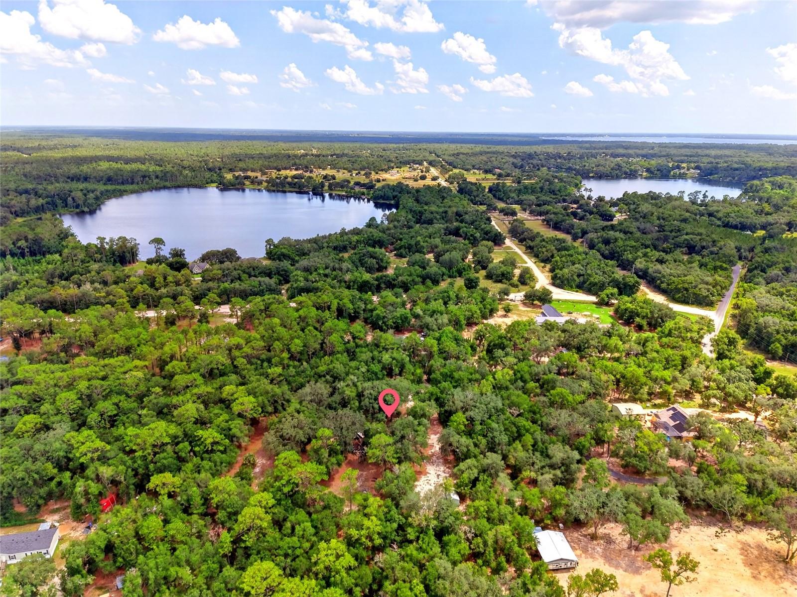 9955 160 Ave, Ocklawaha, FL 32179