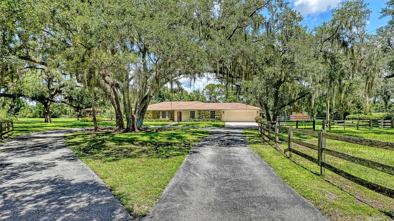 6455 Mckown Rd, Sarasota, FL 34240 photo