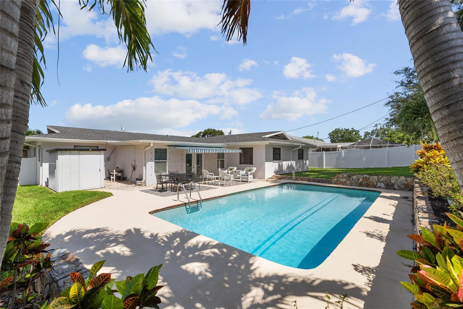 6249 Hillside Ave, Seminole, FL 33772 photo