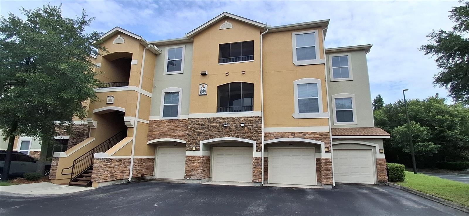 8539 Gate Pkwy #1737, Jacksonville, FL 32216 photo
