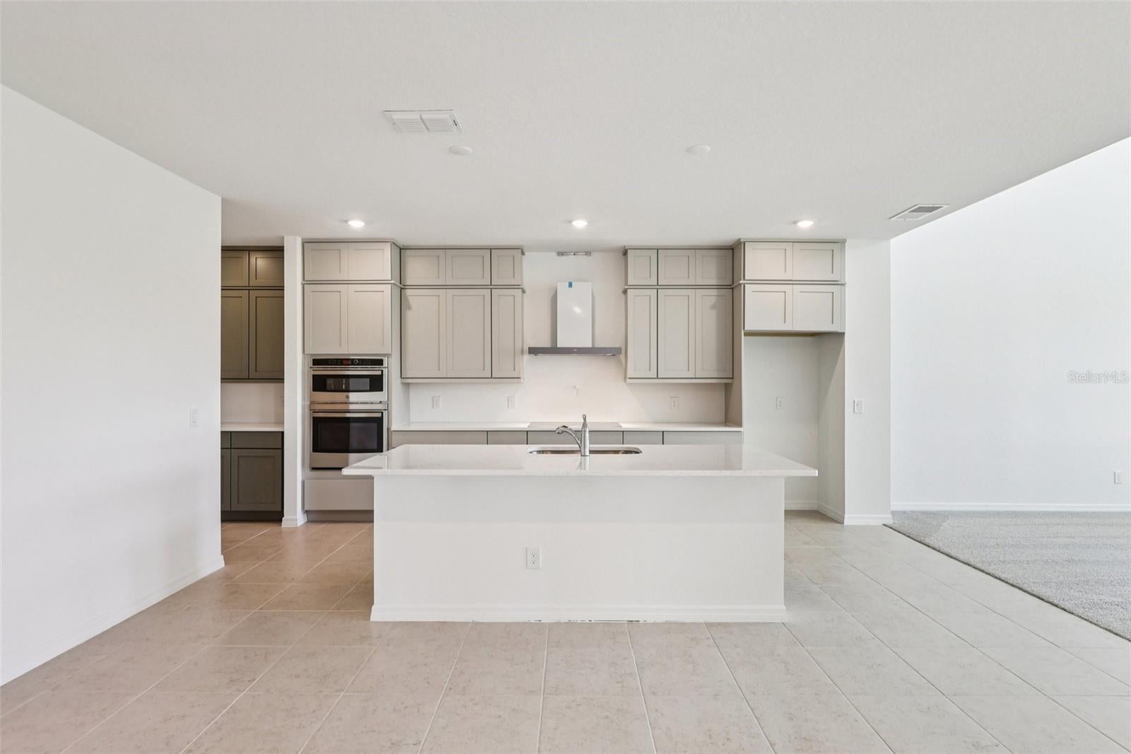 17392 Sweet Moro Dr, Winter Garden, FL 34787 photo