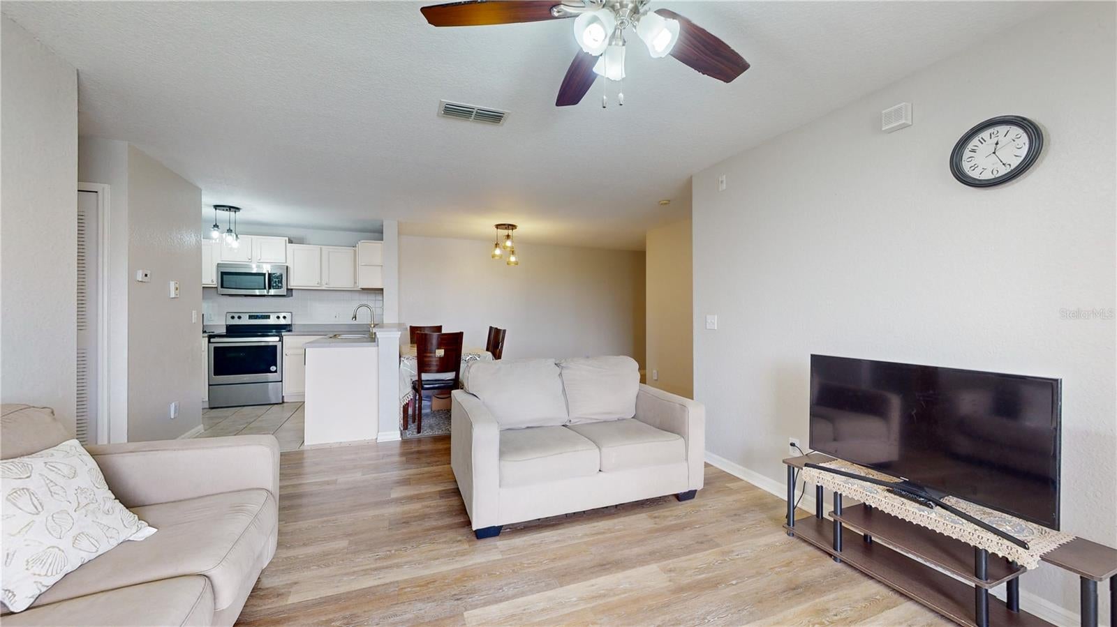 8801 Latrec Ave #8208, Orlando, FL 32819 photo