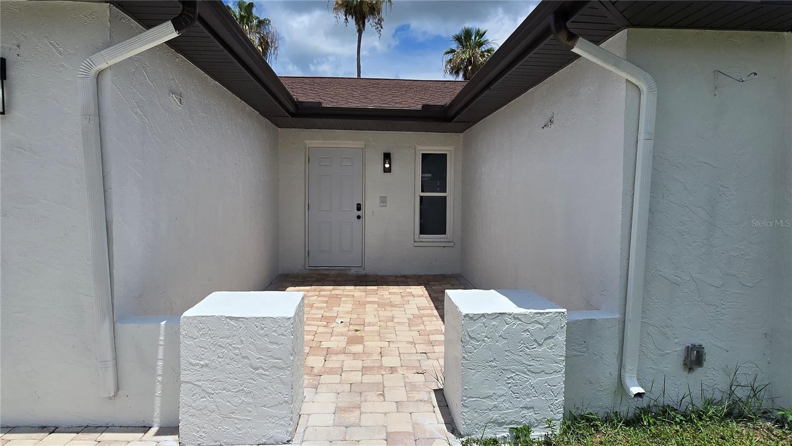 8607 Longboat Ln, Hudson, FL 34667 photo