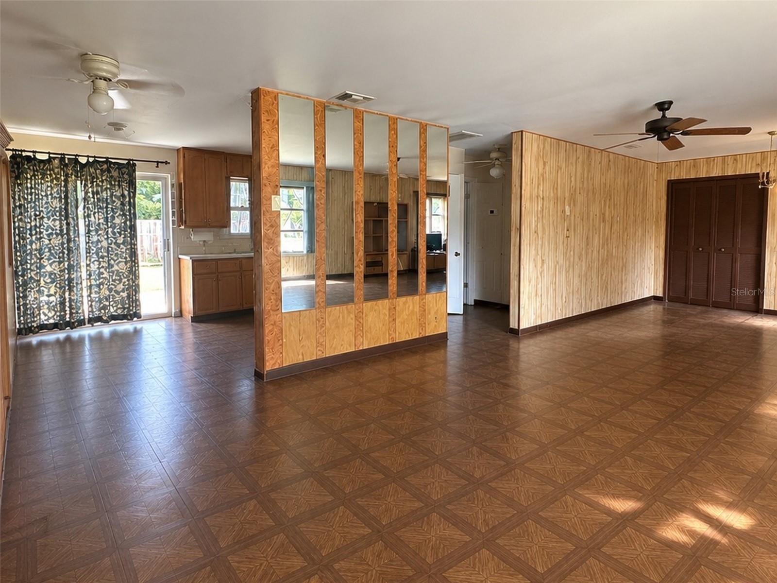 8371 55 Way, Pinellas Park, FL 33781 photo