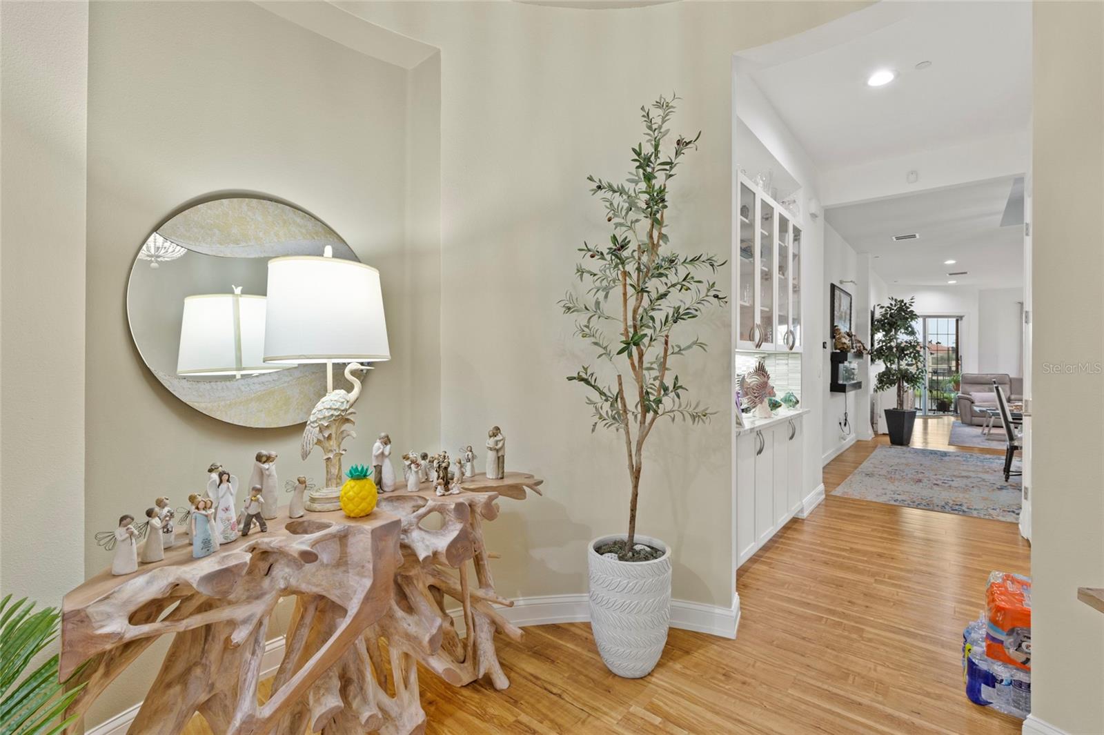 10 Franklin Ct #63 C, Saint Petersburg, FL 33711 photo