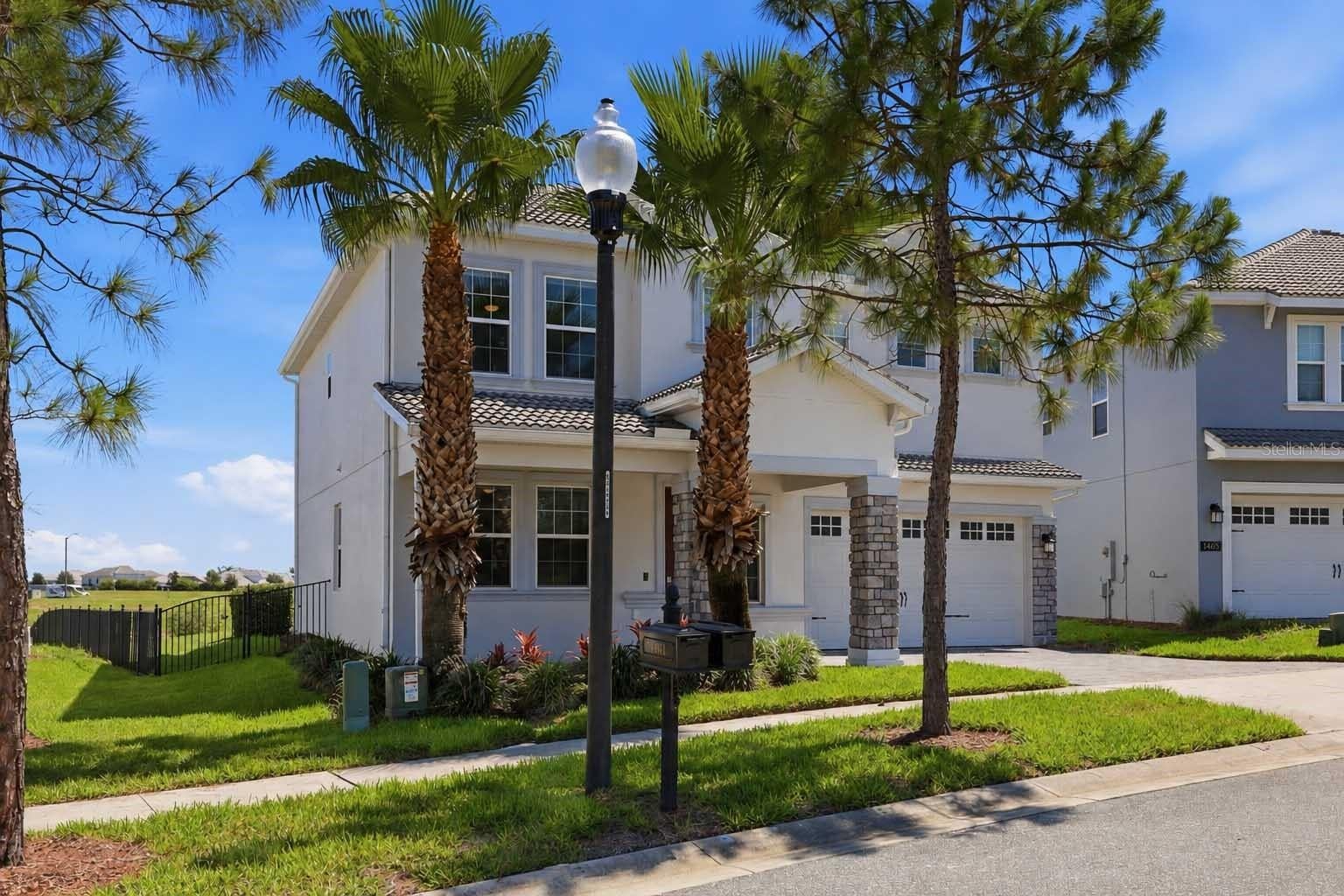 1463 Bunker Dr, Davenport, FL 33896 photo