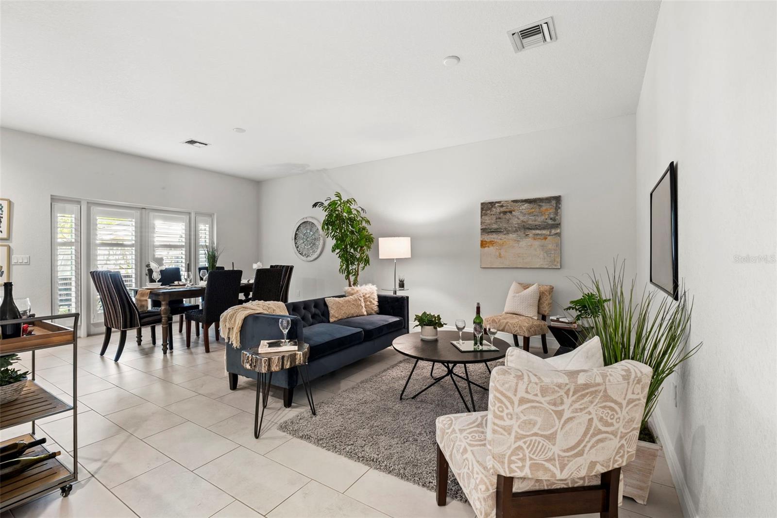 771 Date Palm Ln, Saint Petersburg, FL 33707 photo