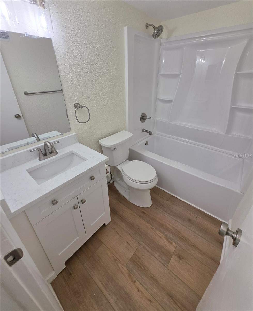 3647 Bigelow Dr, Holiday, FL 34691 photo
