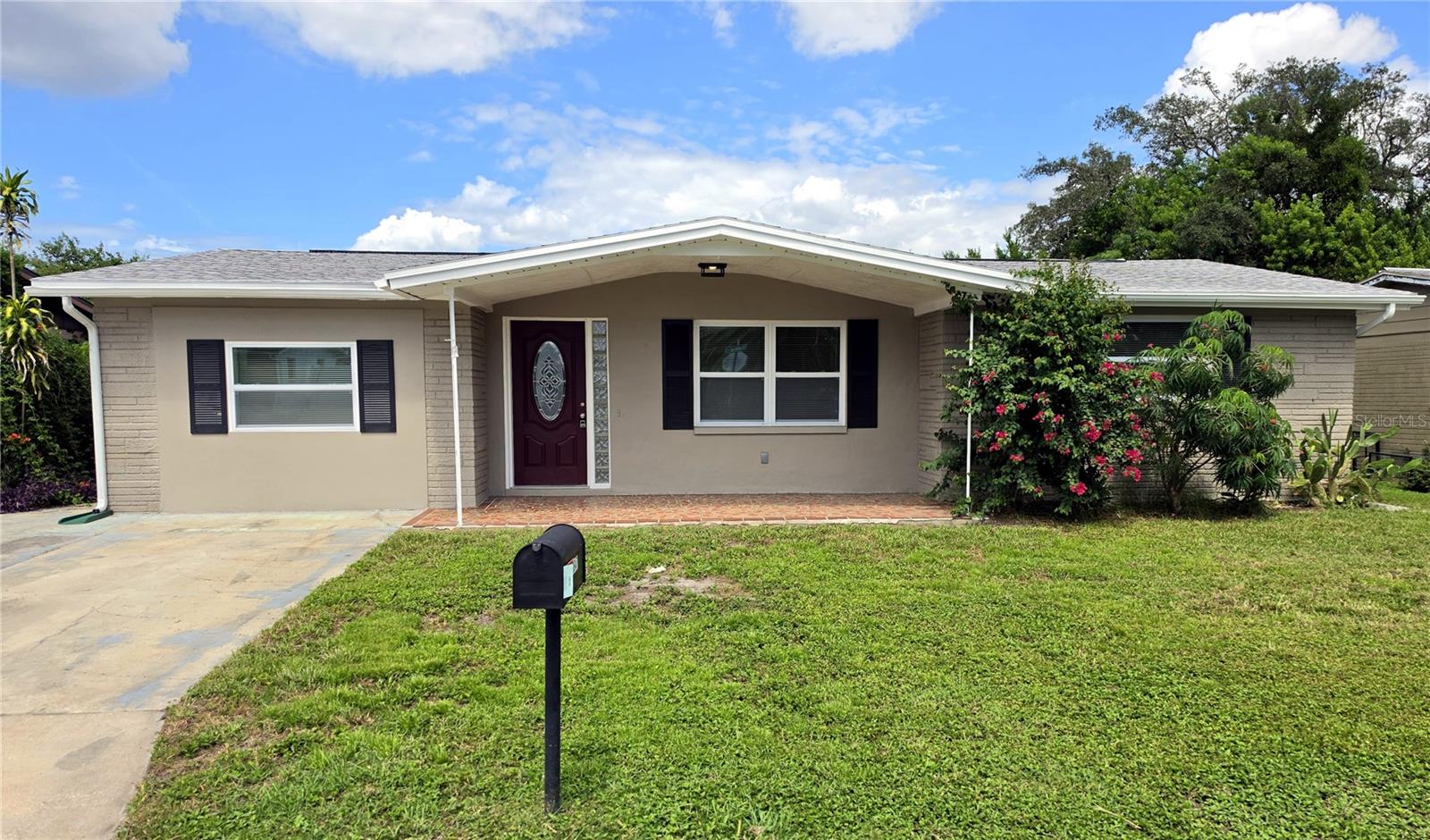 3647 Bigelow Dr, Holiday, FL 34691