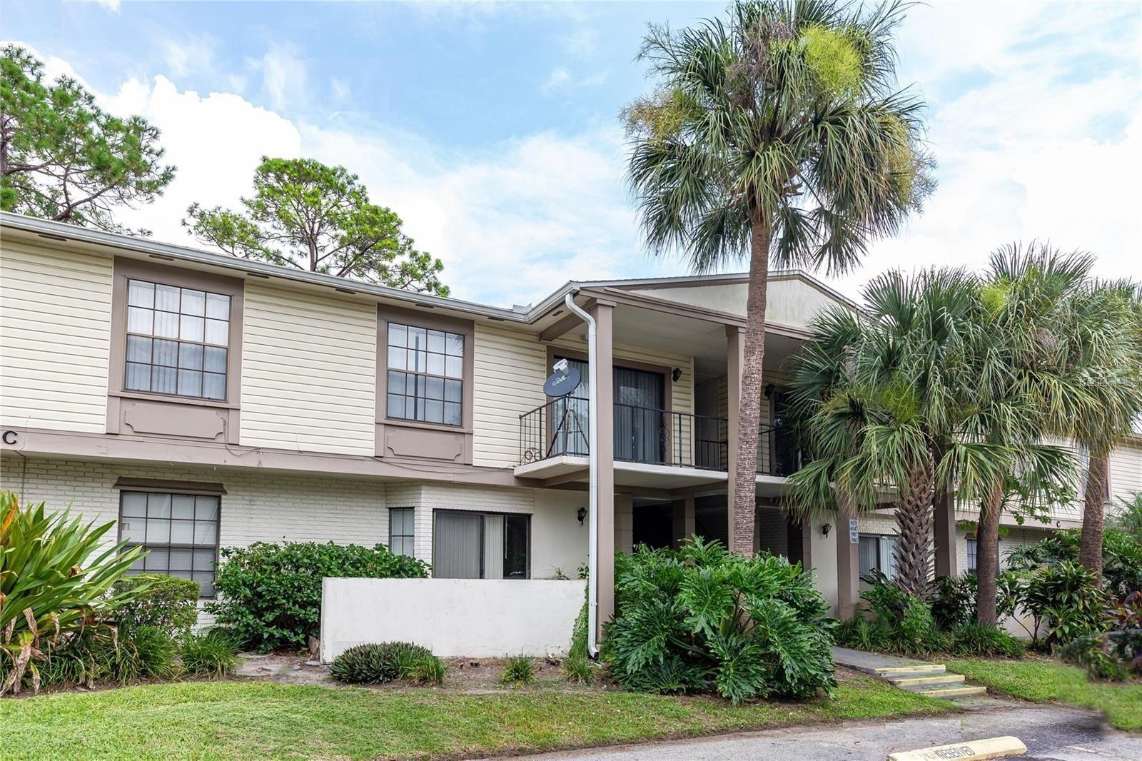 6039 Village Cir, Orlando, FL 32822
