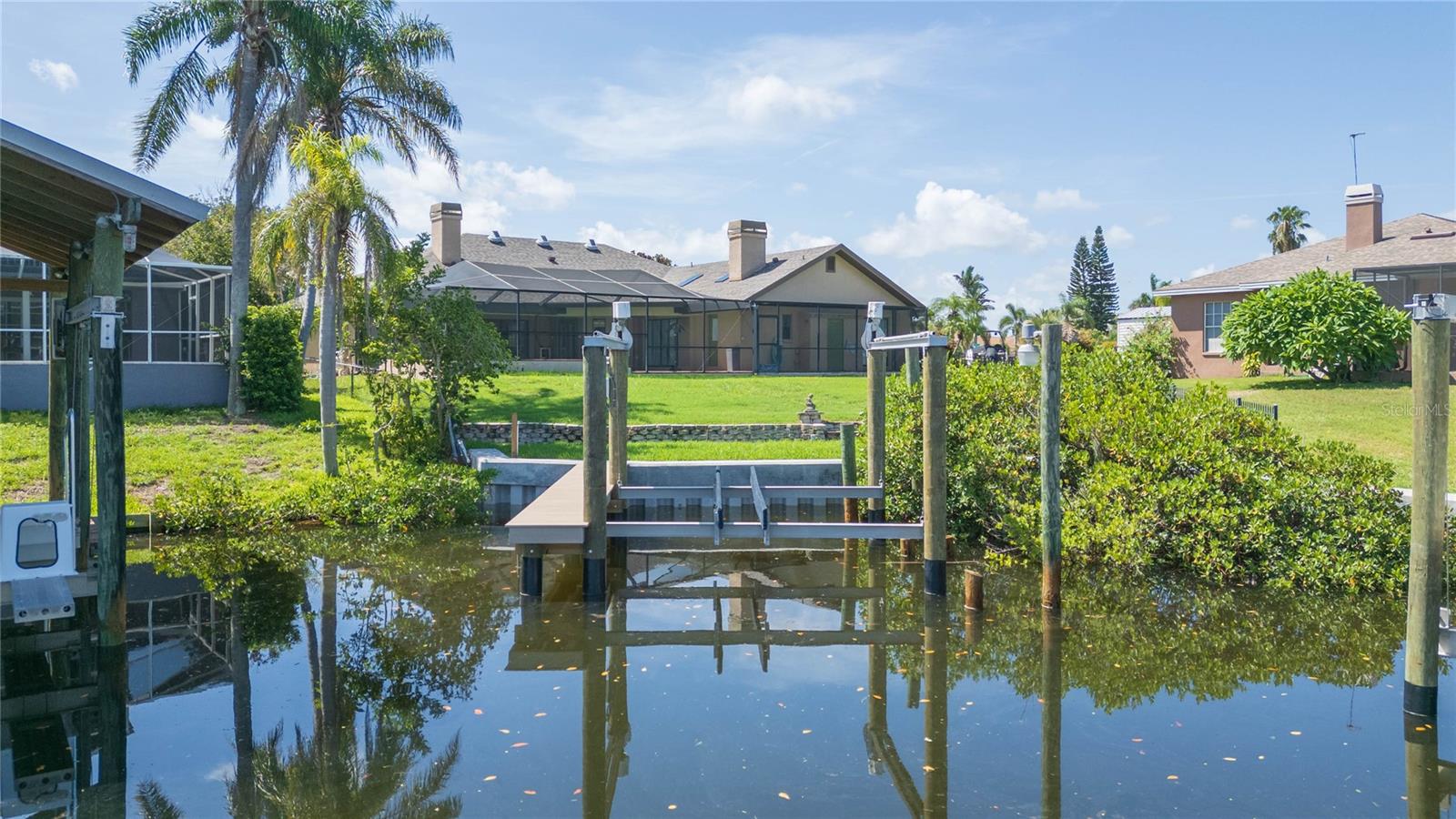 6602 Seabird Way, Apollo Beach, FL 33572 photo
