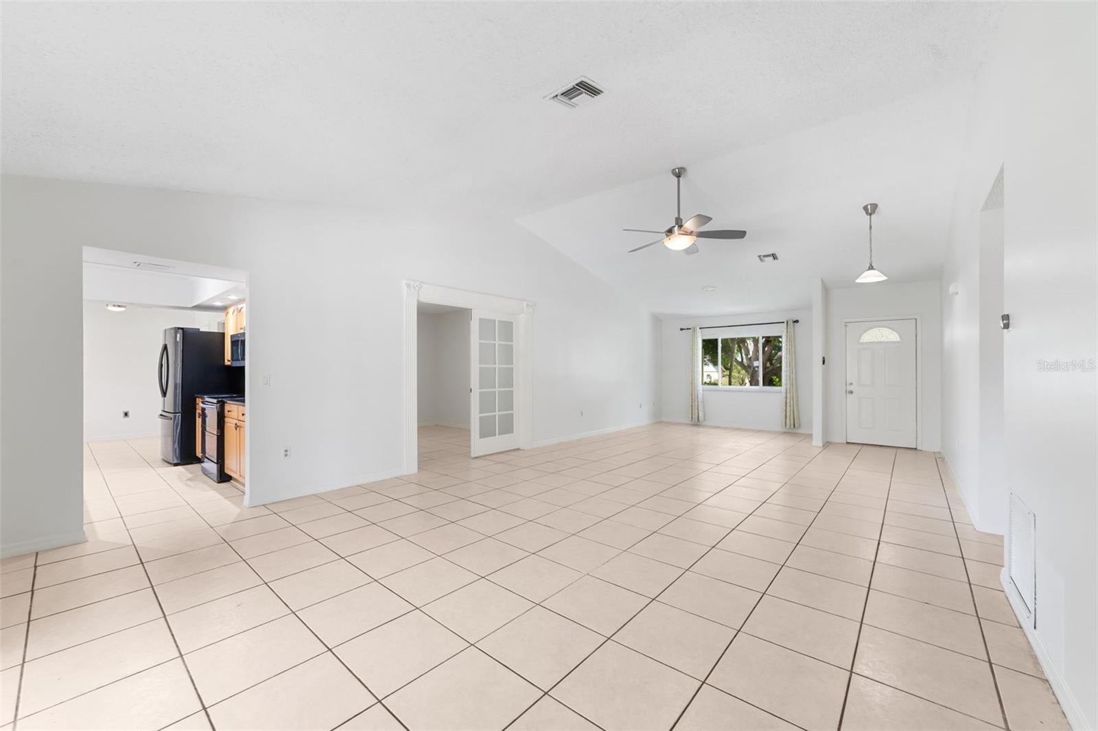 620 Arvern Dr, Altamonte Springs, FL 32701 photo