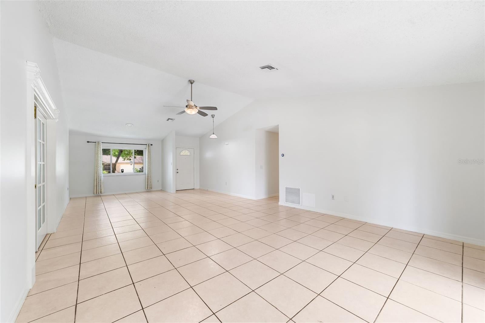 620 Arvern Dr, Altamonte Springs, FL 32701 photo