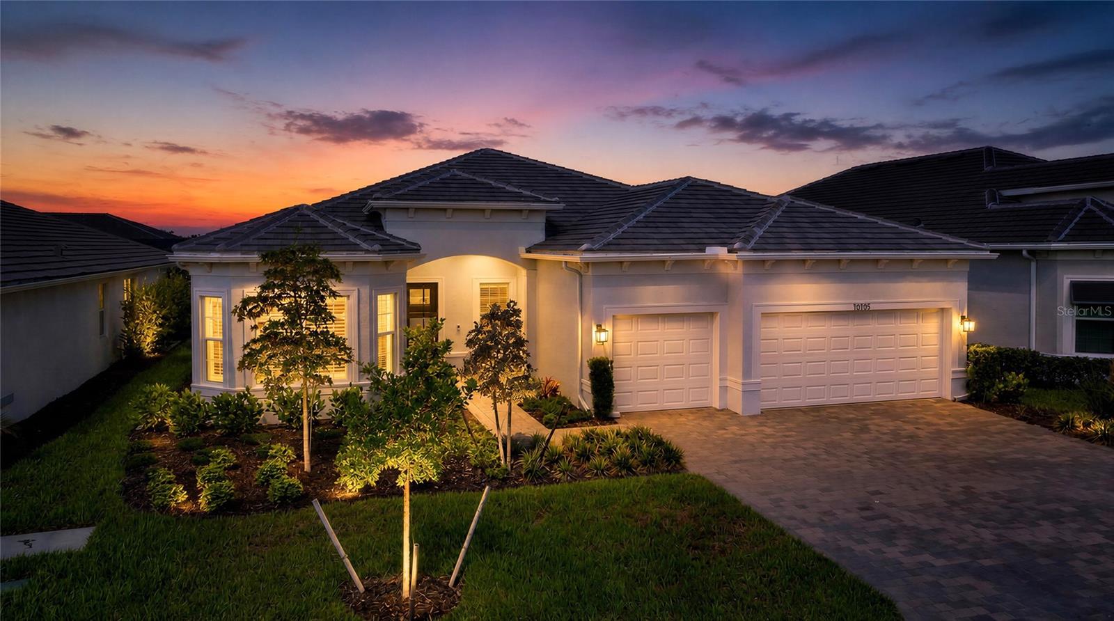 10105 Beachwalk Dr, Englewood, FL 34223 photo