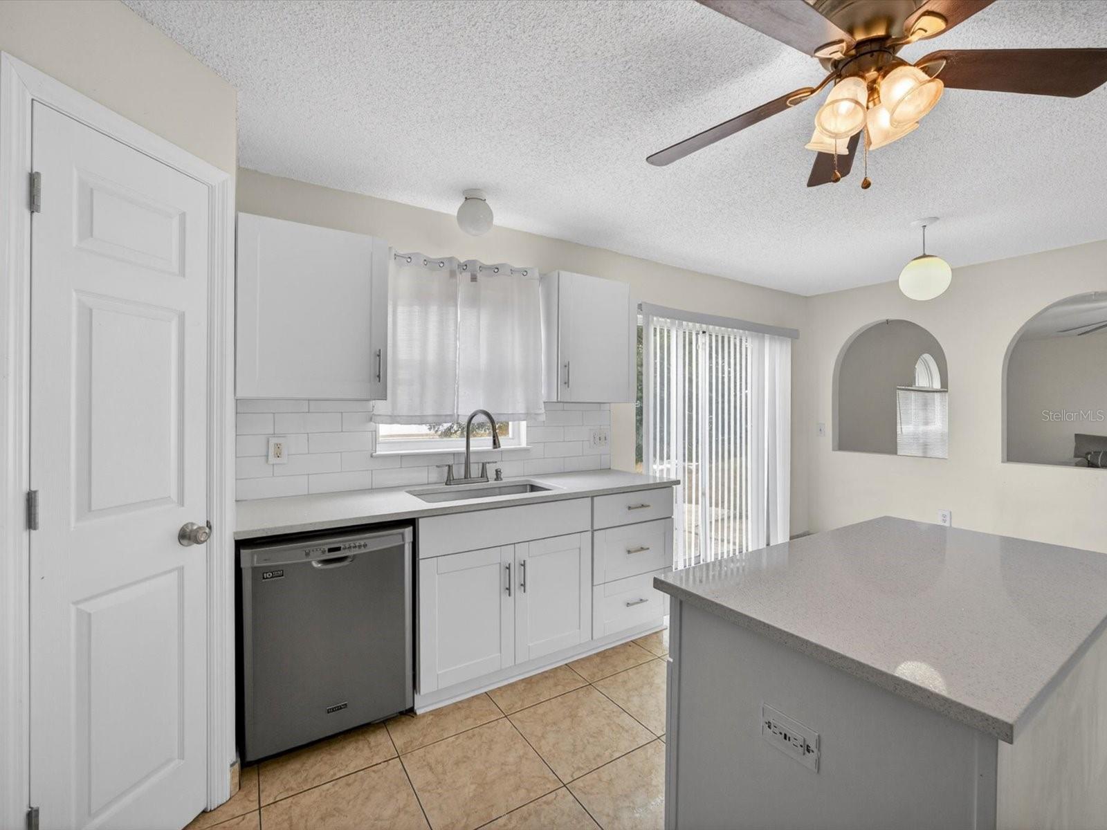 1614 Herring Ln, Clermont, FL 34714 photo