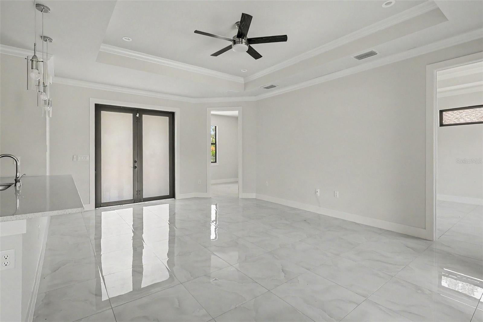 2420 52 Ave, Naples, FL 34120 photo