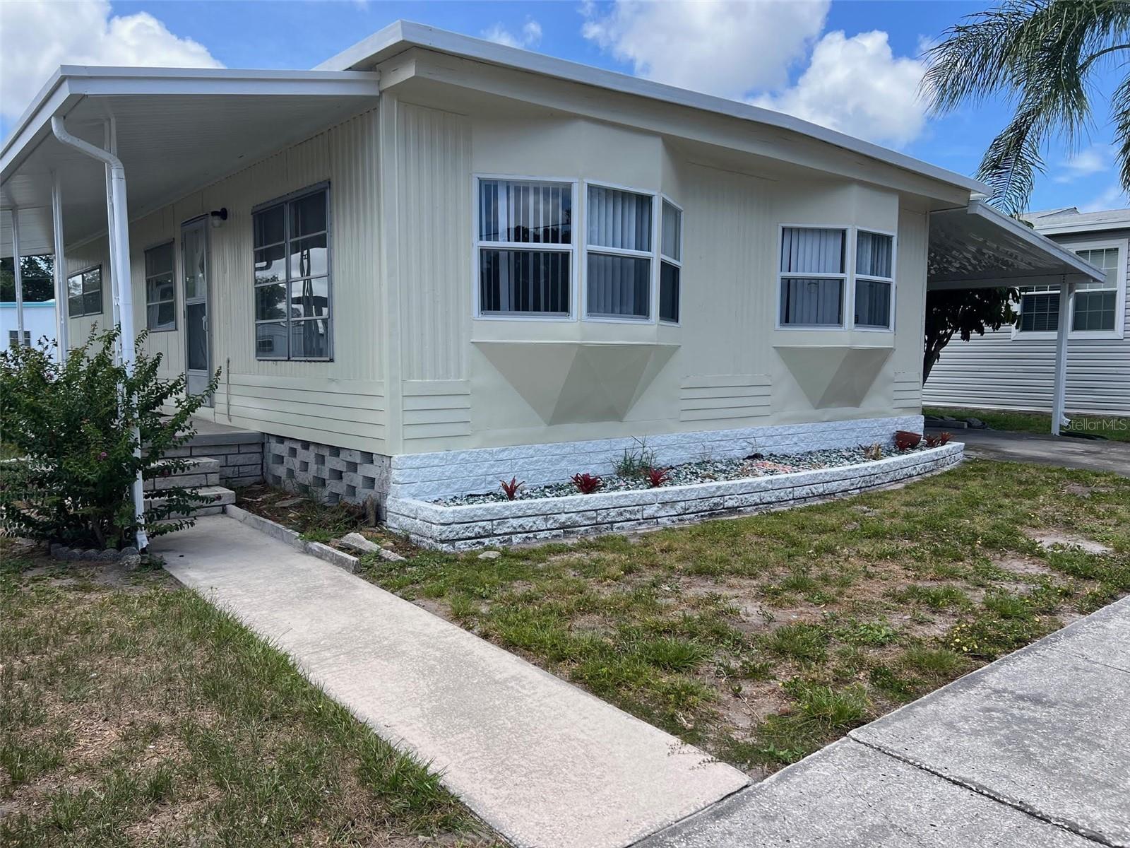 12651 Seminole Blvd, Largo, FL 33778