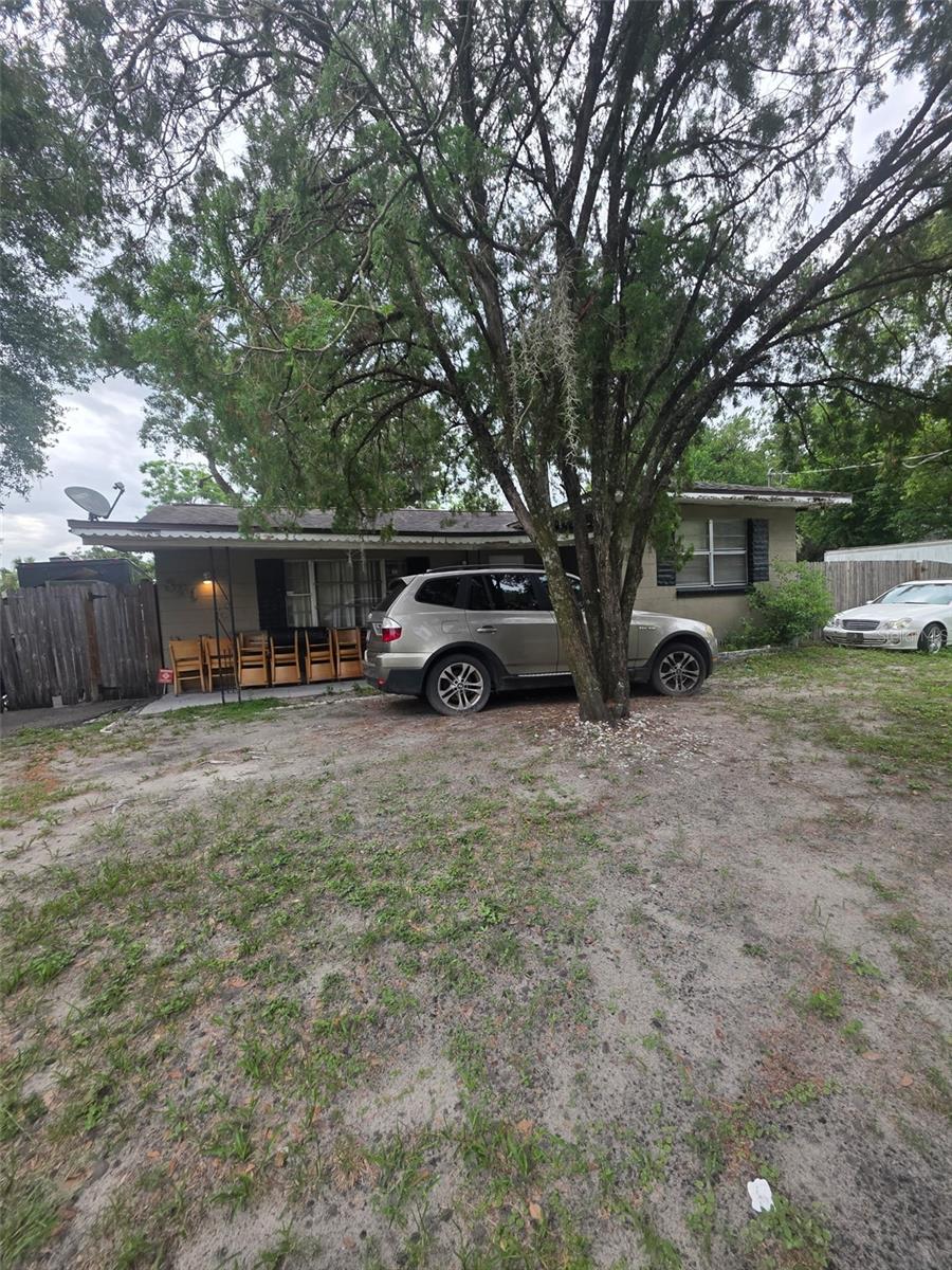 8311 18 St, Tampa, FL 33604