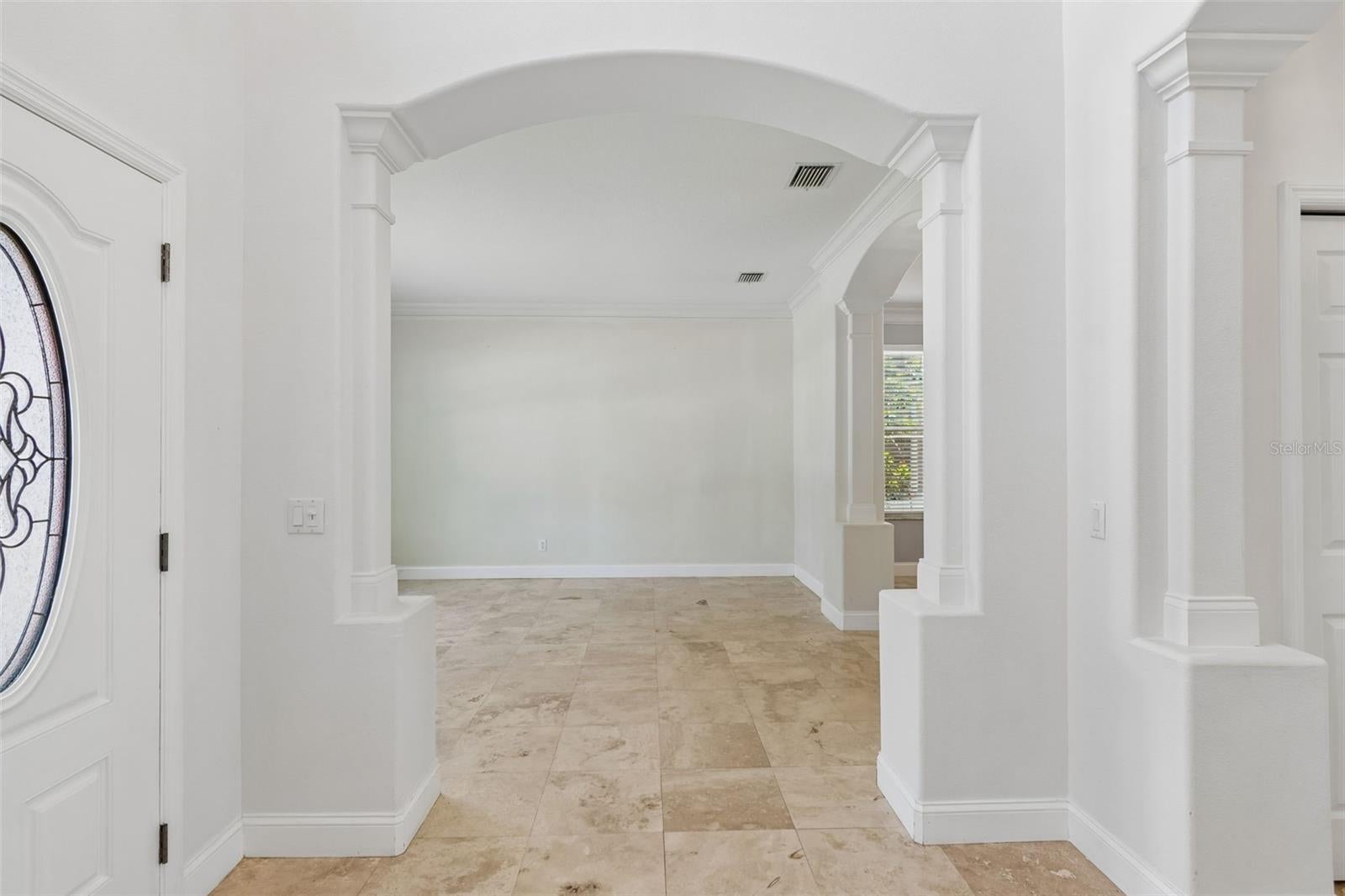 1828 Longview Ln, Tarpon Springs, FL 34689 photo