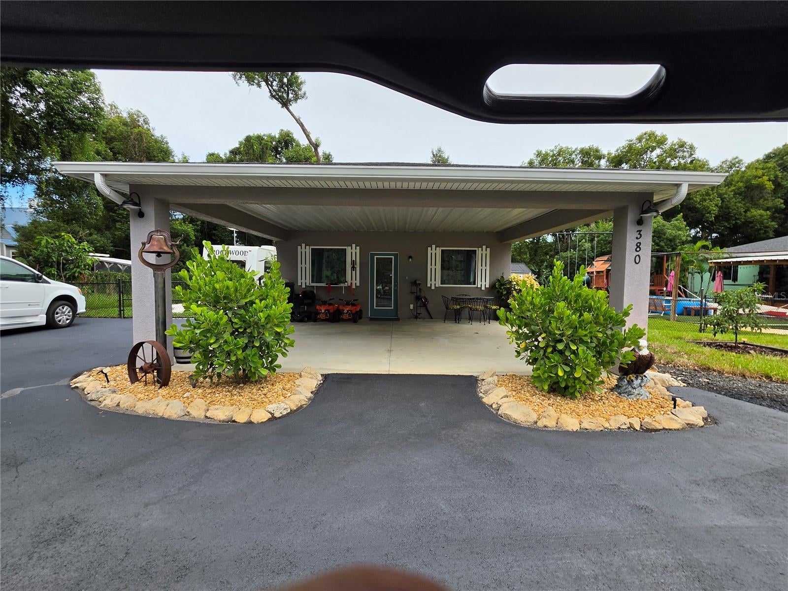 390 Henderson Ave, Seffner, FL 33584 photo