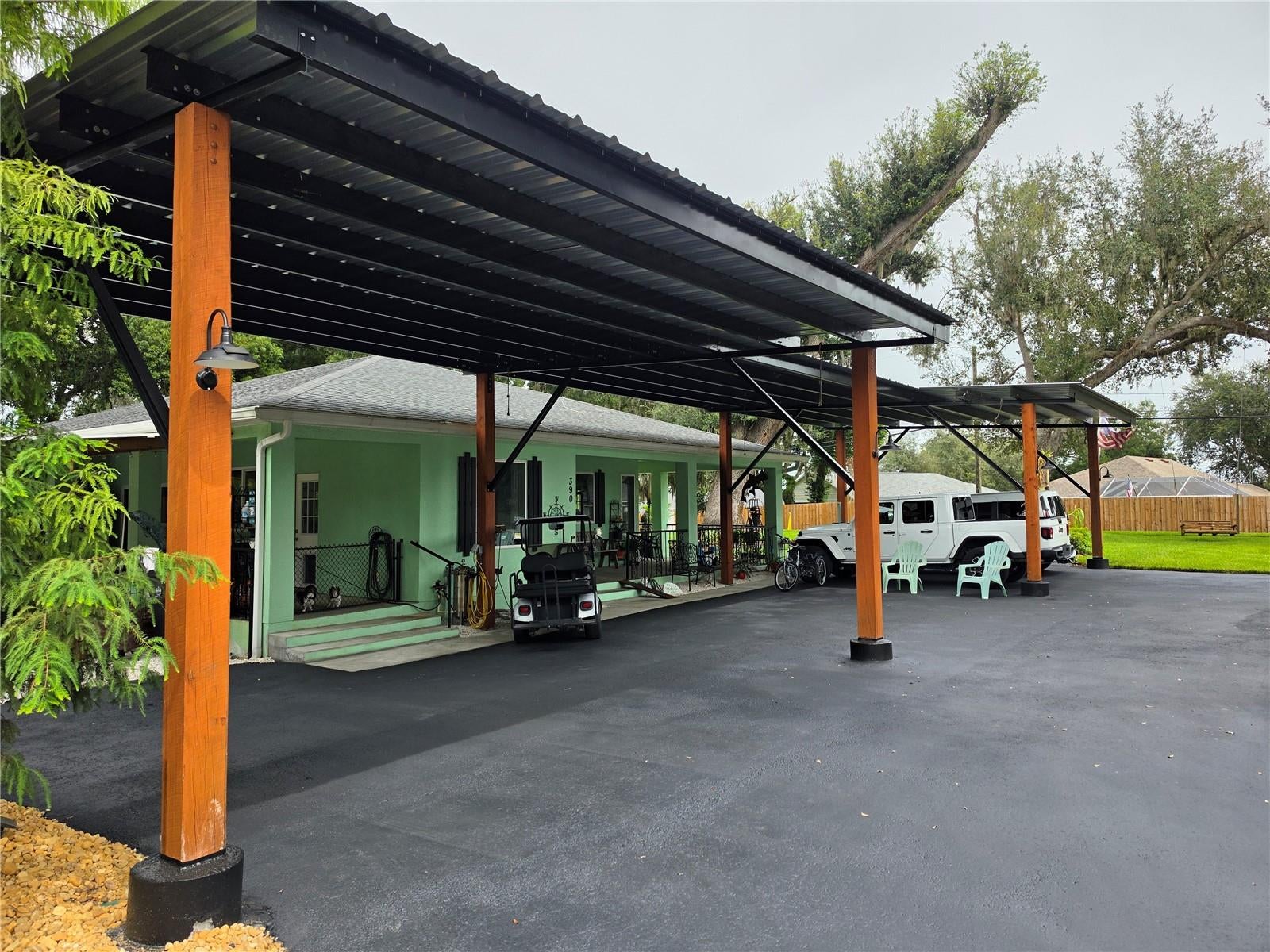 390 Henderson Ave, Seffner, FL 33584 photo