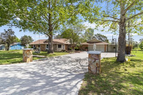 Single Family Residence in INVERNESS FL 8921 S THOROUGHBRED POINT.jpg