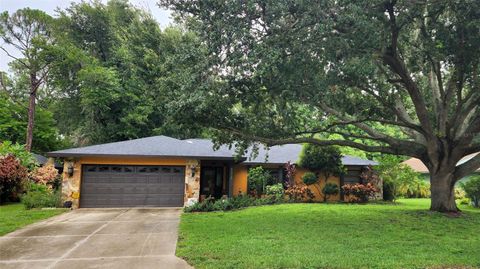 Single Family Residence in SARASOTA FL 4873 HUNTLEIGH DRIVE.jpg