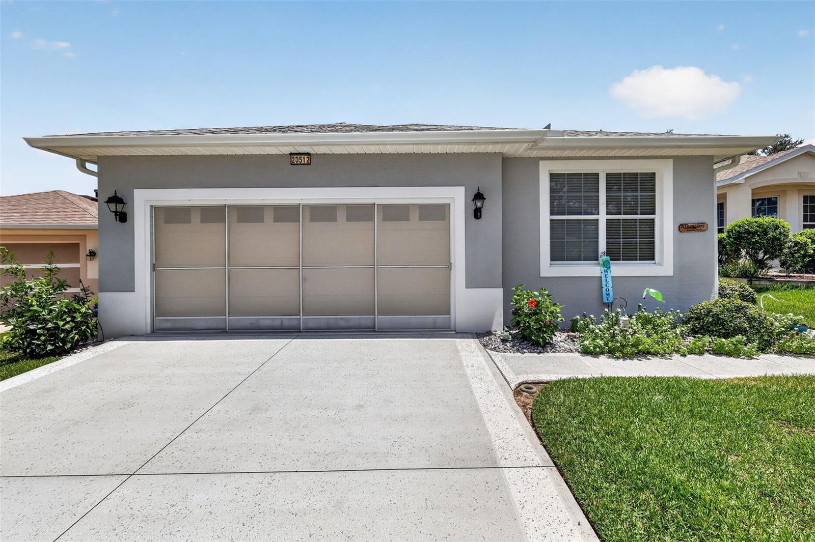 20512 Queen Alexandra Dr, Leesburg, FL 34748 photo