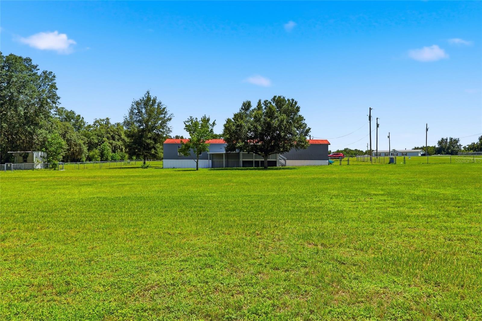 7930 Froggy Ln, Zephyrhills, FL 33540