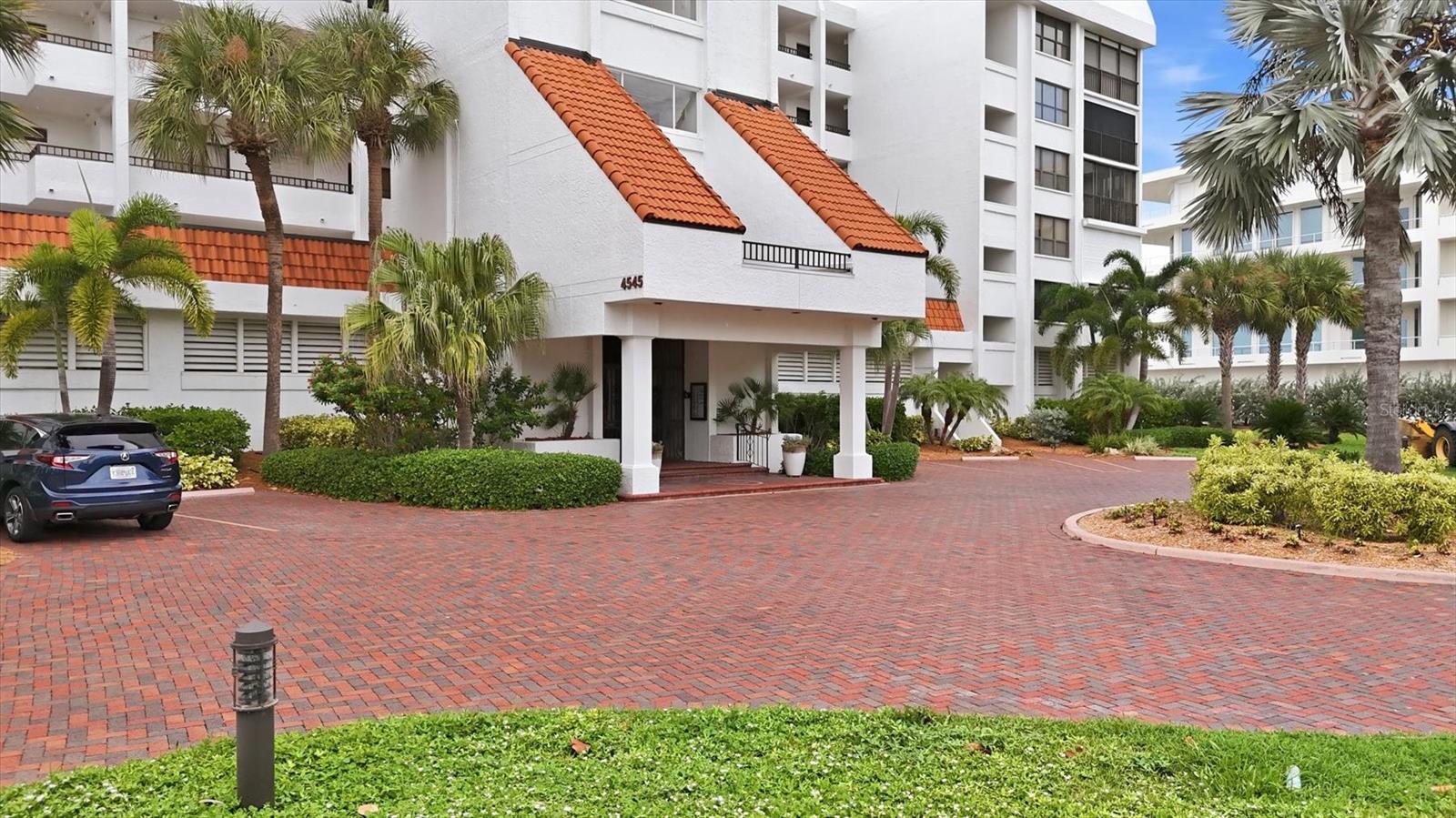 4545 Gulf Of Mexico Dr #311, Longboat Key, FL 34228 photo