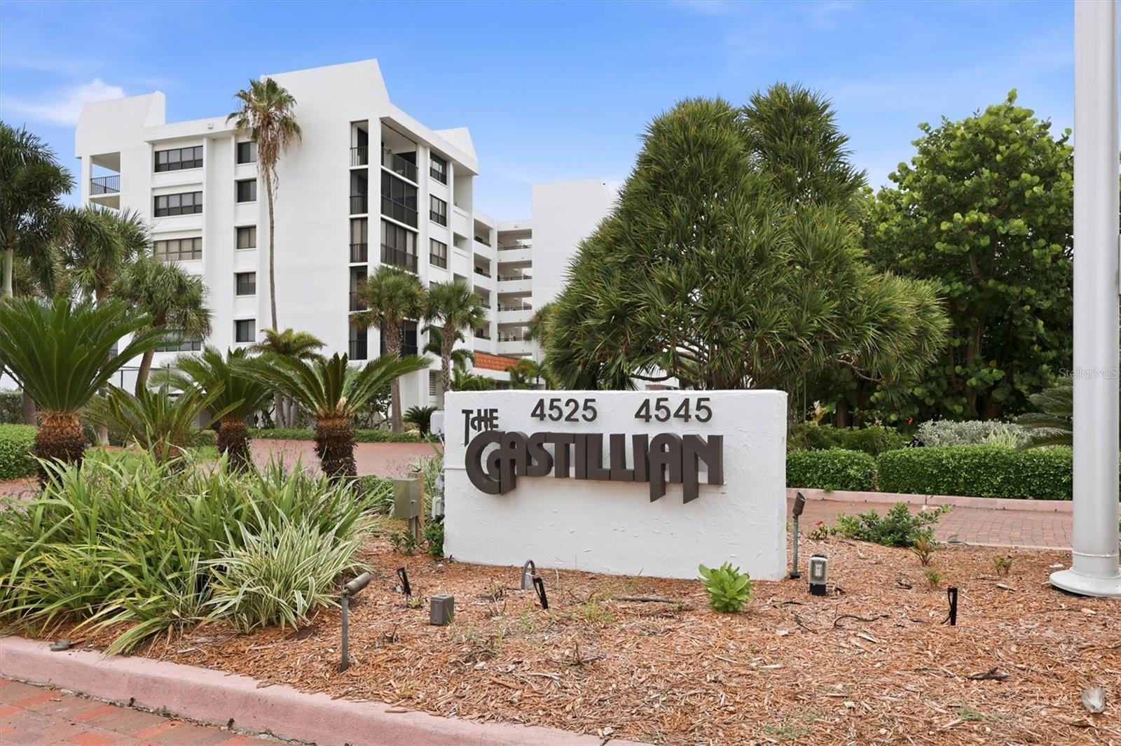4545 Gulf Of Mexico Dr, Longboat Key, FL 34228