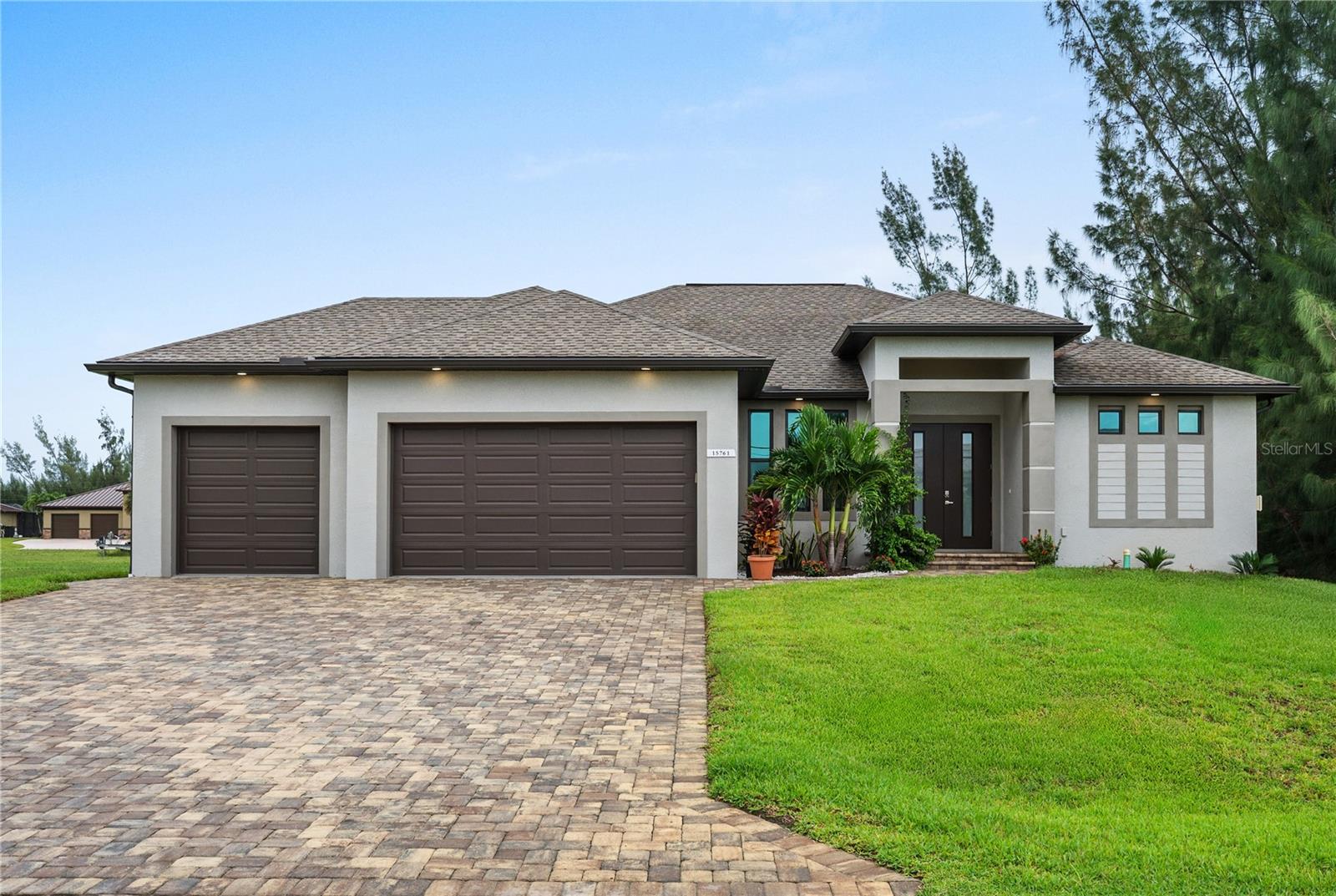 15761 Aqua Cir, Port Charlotte, FL 33981 photo