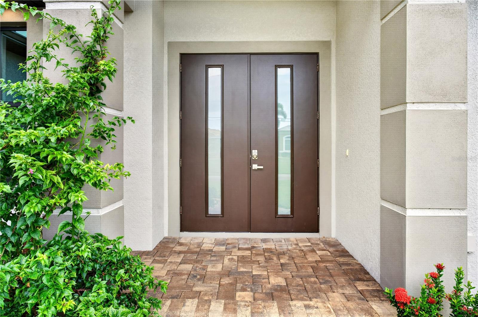 15761 Aqua Cir, Port Charlotte, FL 33981 photo