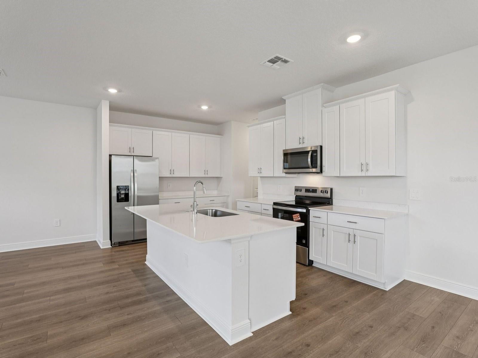 2178 Wildberry Rd, Minneola, FL 34715 photo