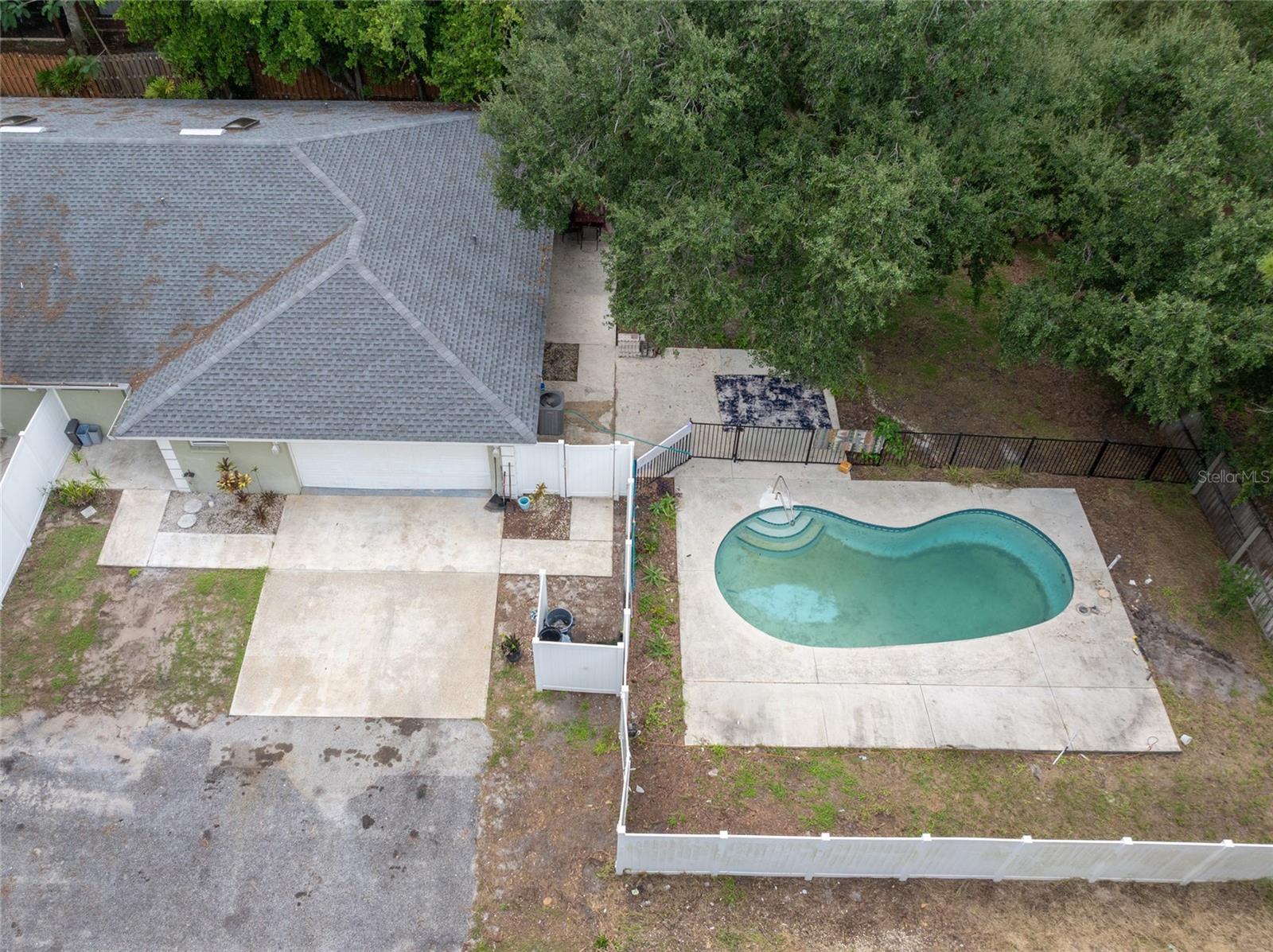 1213 Benedict, Sarasota, FL 34237 photo