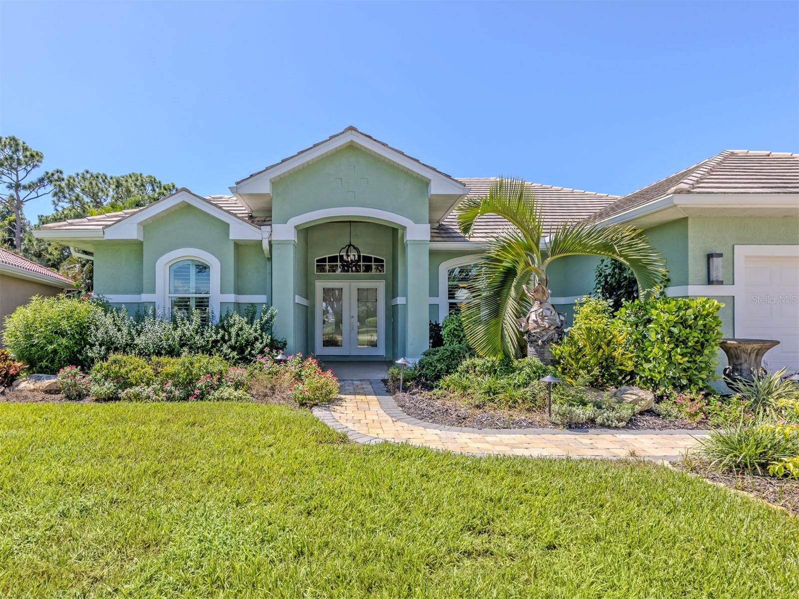 143 Wayforest Dr, Venice, FL 34292 photo