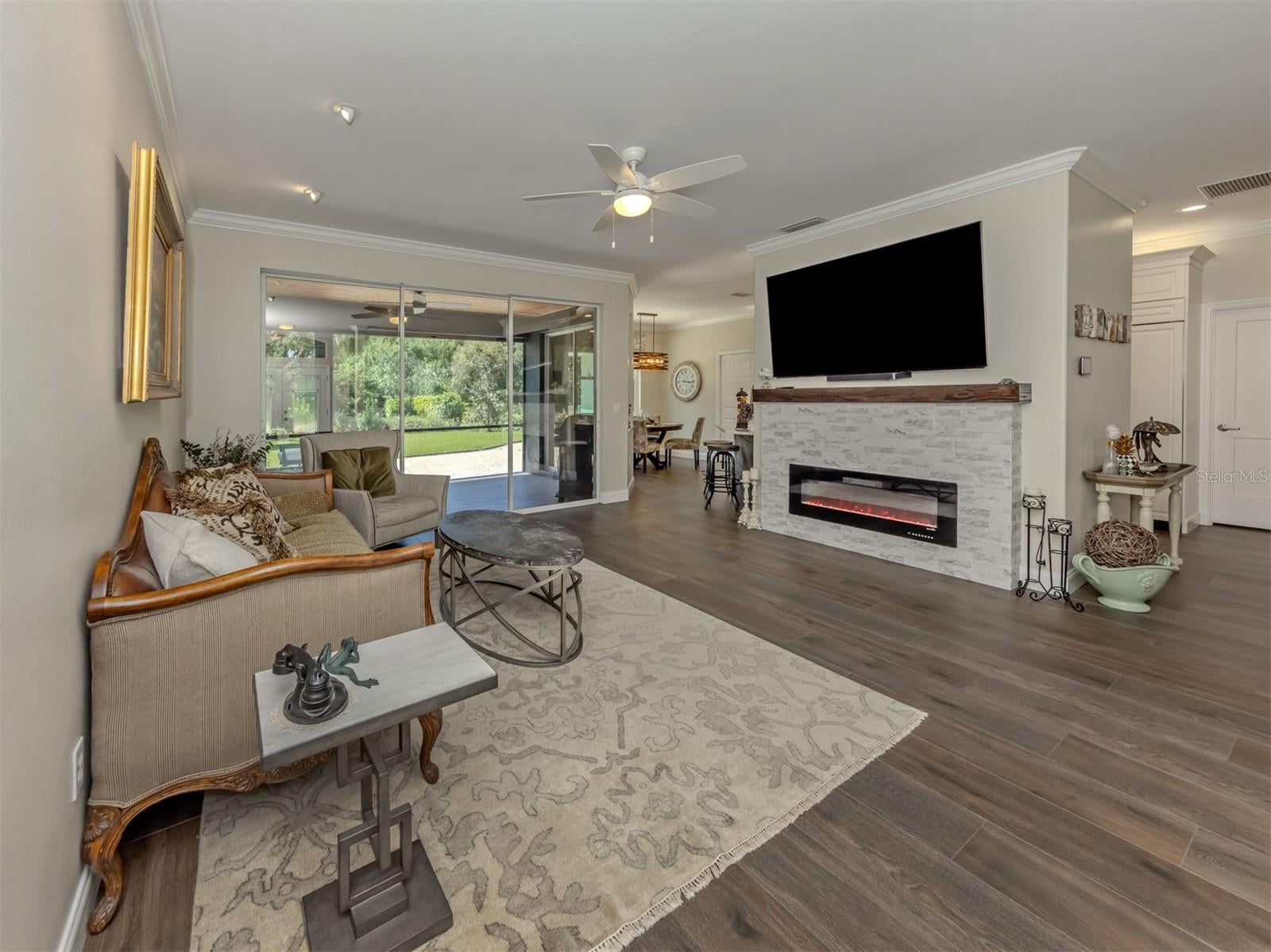 143 Wayforest Dr, Venice, FL 34292 photo