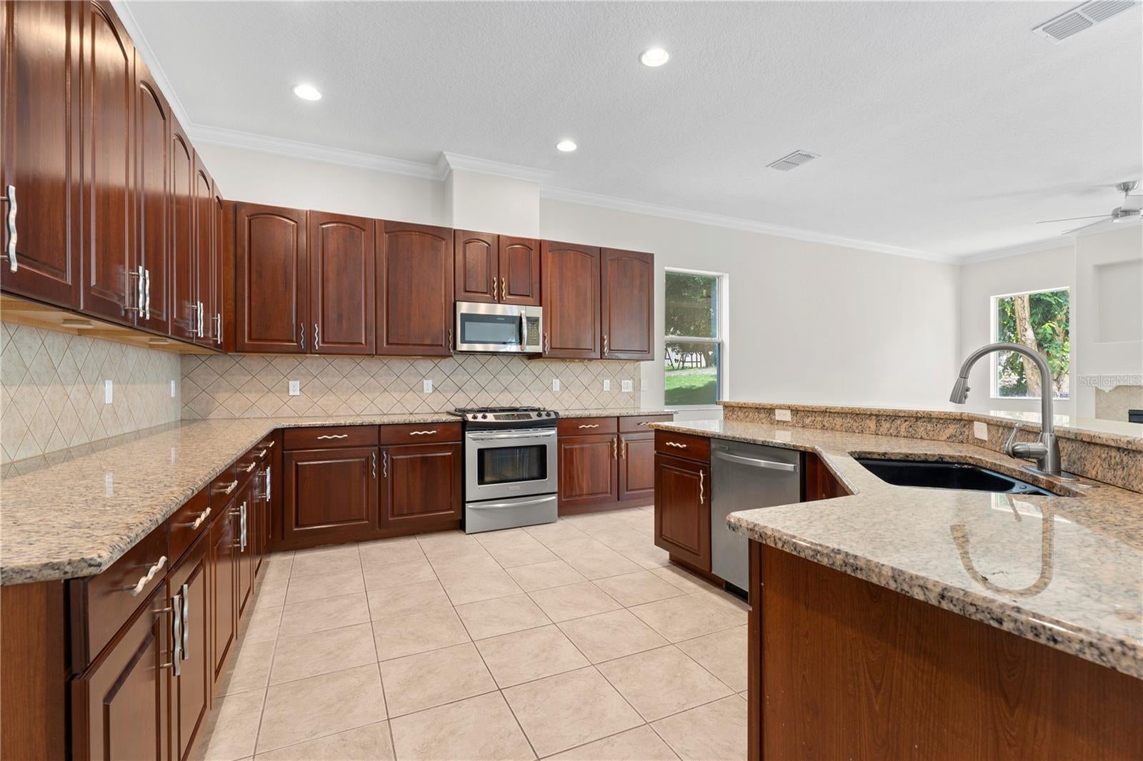 3542 Wind River Run, Clermont, FL 34711 photo